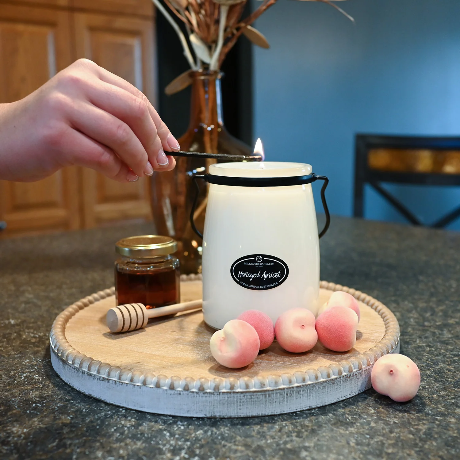 Honeyed Apricot Candle | 22 oz Butter Jar - Image 2