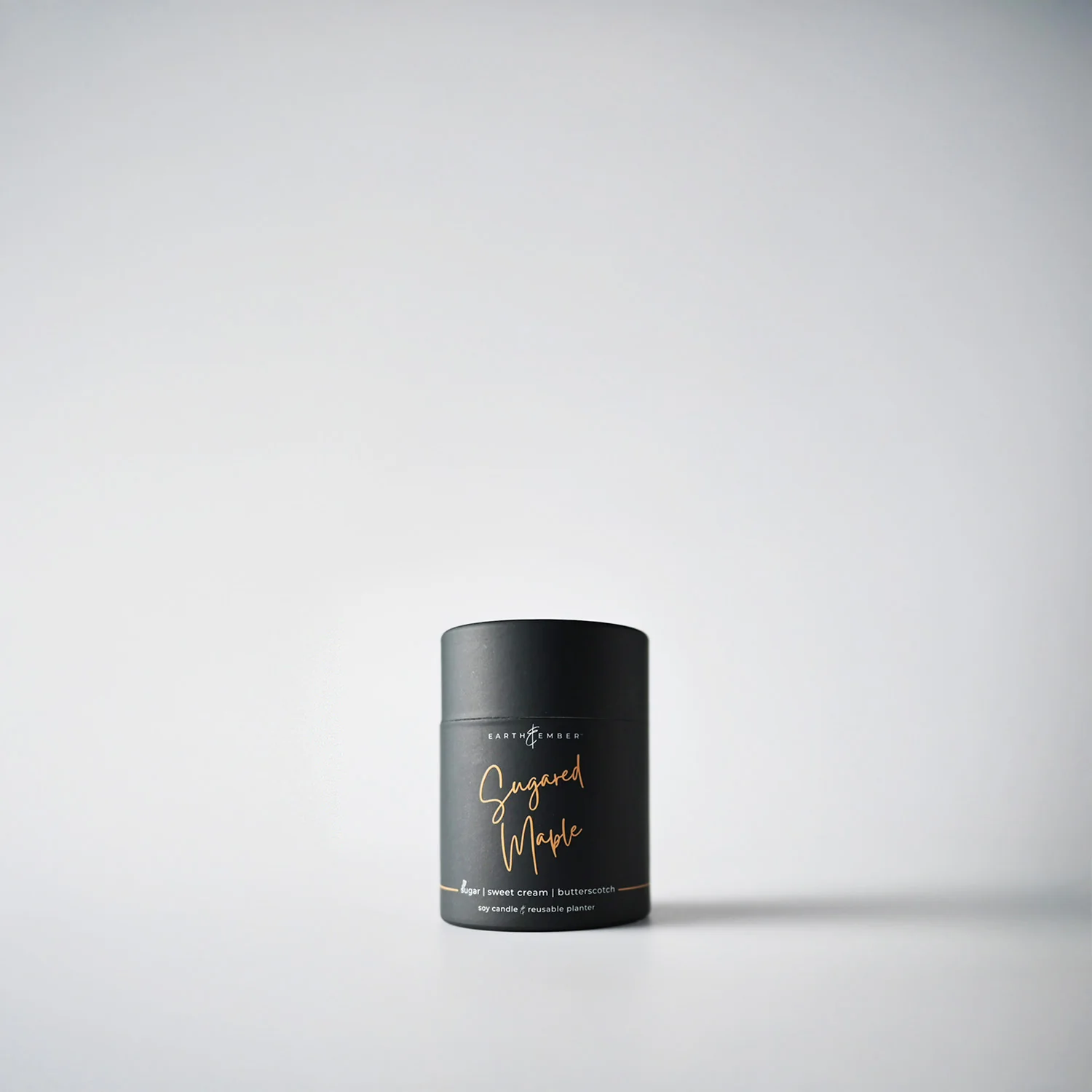 Earth & Ember 2 oz Candle: Sugared Maple - Image 2